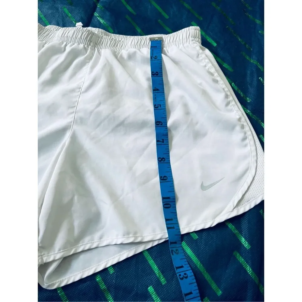 Nike Dri-Fit running shorts white size XL - Picture 2 of 6